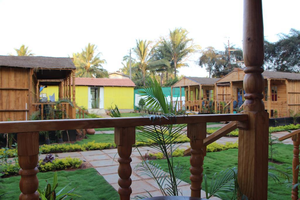 เนปจูน พอยต์ พรีเมียม คอตเทจ Bed & Breakfast ปาโลเลม ภายนอก รูปภาพ